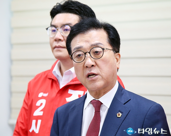 조원휘 대전시의회 의장, 허태정에 “도시철도 비용 1조 책임 사죄하라”