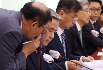 여당"허위인터뷰 대선공작" 야당 "채상병 수사외압"…문·윤도 소환