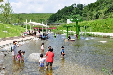올 여름 휴가 가족이랑 놀러가자! 어디로? 김천부항댐 산내들 오토캠핑장으로♬