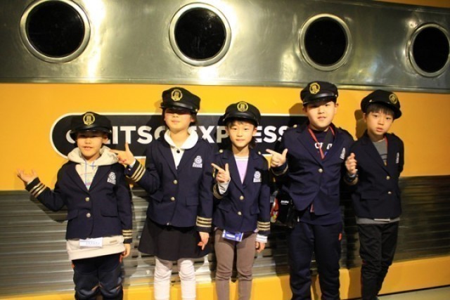 리틀소시움에서 상상 속의 미래를 만나요!