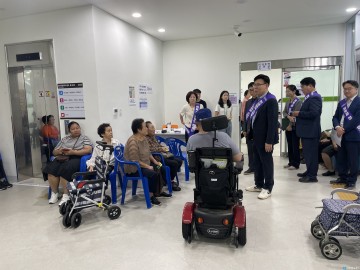 충북도, ‘민생회복 소비쿠폰’ 2차 접수 현장 점검