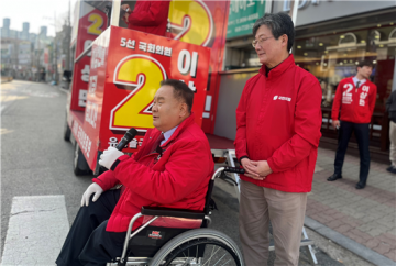 유승민 전 의원, 이상민 국민의힘 후보 유세지원 나섰다