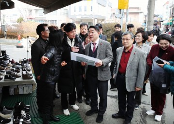 서철모 서구청장, 도마1동 방문해 사업 현장 의견 수렴