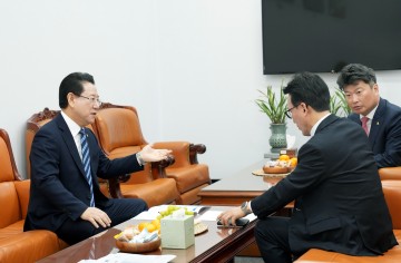 김영록 전남도지사, 핵심현안·국고확보 건의 광폭행보