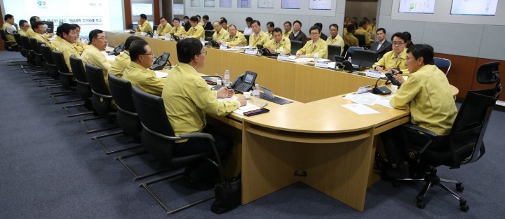 안희정 지사, 절감량 확대·용수 추가 확보 박차