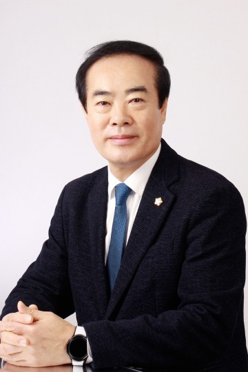 홍기월 광주시의원, 지역 산업위기 대응 조례로 입법 평가 ‘트리플 크라운’ 달성  