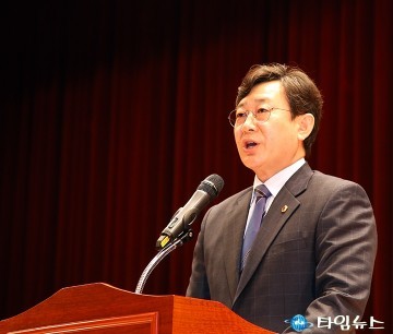 축사하는 김경훈 대전시의회 의장
