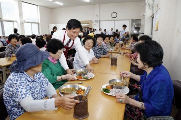 황천모 상주시장, 민선7기 1주년 봉사활동으로 시작