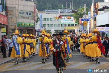 2016예천세계곤충엑스포,화려한 거리 퍼레이드와 함께  17일 간의 대장정을 알리다!!!