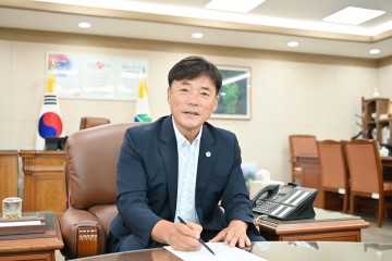 윤경희 청송군수, 취임 100일  “새로운 변화 위한 도약 준비”