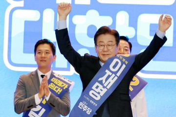 이재명, '野 심장부' 광주 경선 83% 승…김두관 14%.. '사익 우선되는 민주주의' 폐단..