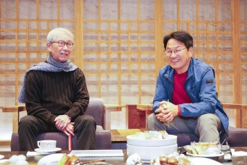 강기정 광주시장, 프리츠커상 야마모토 리켄 교수와 환담
