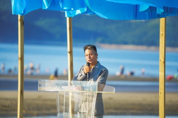 태안 '신두리 비치아트데이 축제'  경직된 官 이벤트성 탈피, 주민주도 신문화 창조...