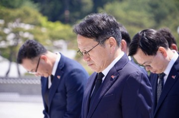 강기정 광주시장 “그 소년들 뜻, 투표 힘으로 잇자" 