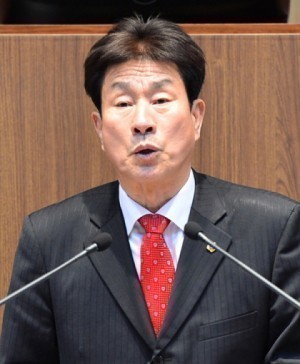 충남도의회 이기철 의원, 지역 인재 육성 위한 다각적 제언 쏟아내 눈길
