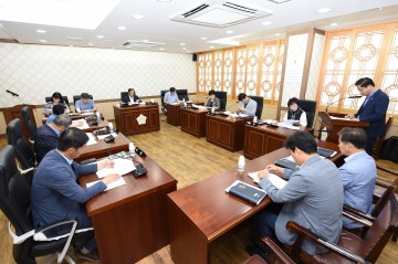 군위군의회 간담회 개최
