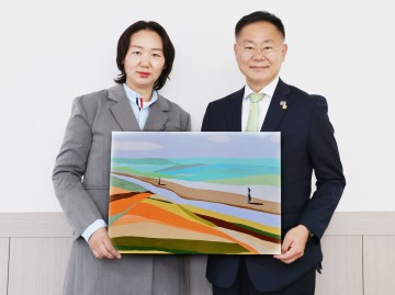 김재욱 칠곡군수, 그림으로 장애인 부모 위로 나서 