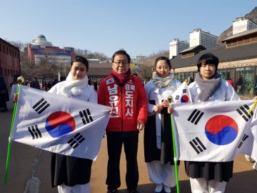 남유진 남행열차 15일간 3만km 달려 3만 여 도민과 손잡았다! 