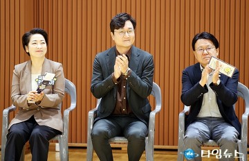 황정아·장철민·황운하, 당은 달라도 스윙은 하나…피클볼이 묶은 ‘진보 트리오’