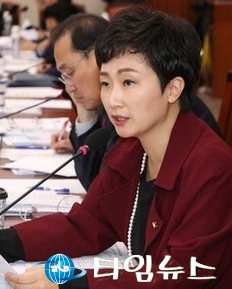 이언주 의원 "손혜원 사건, 국가에 대한 배임이자 대규모 권력남용"