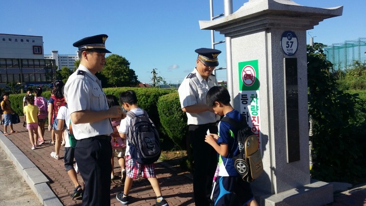 익산경찰서, 학교폭력 예방 등굣길 캠페인