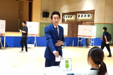 임채성 세종시의회 의장, 사전투표 참여로 투표 독려