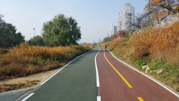 오산시, 오산천 자전거도로 새단장 이달 완료 