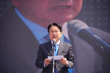 강기정 광주시장 “유능한 민주정부 수립해야" 