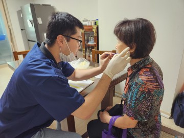 충주시, ‘찾아가는 어르신 구강 관리 사업’ 추진