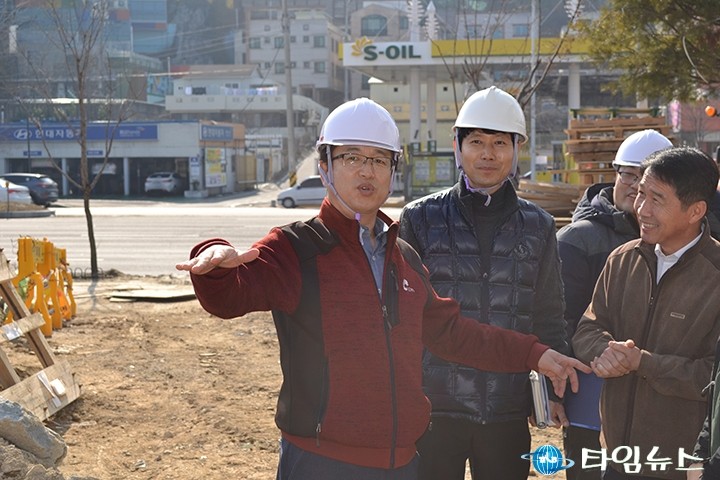허태정 유성구청장, 현장 점검은 꼼꼼히!