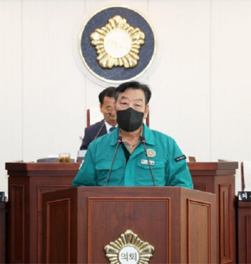 [2보]태안군청 가세로..6개안 답변, 의회 태안군수 대립 시시비비 가려야..