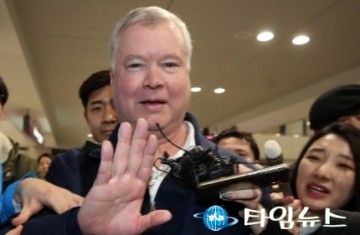 비건 방한···북미 실무협상 키워드는 '핵시설 폐기와 상응조치' 