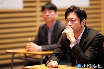 박철용 동구의회 의원, 국민의힘 PPAT 준비…시험 전 자리서 대기