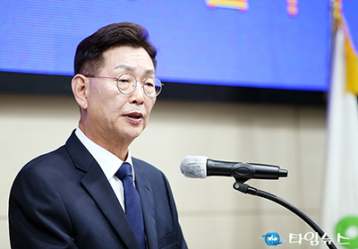김제선 중구청장, 과잉의전 폐지…버스타고 출근