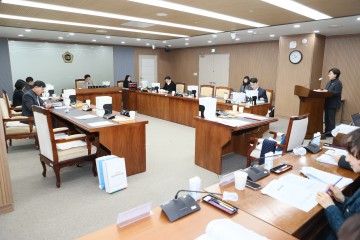 충남도의회 보건복지환경위, 사회서비스원·의료원 2026년 업무보고 점검