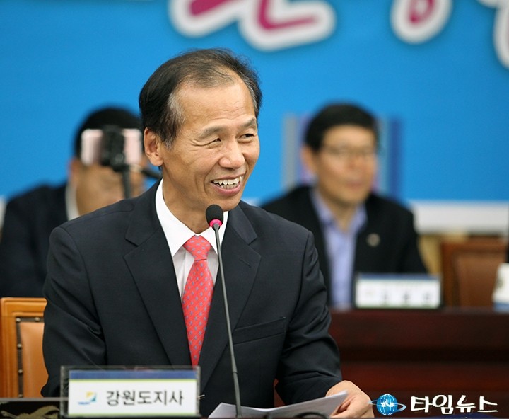 발언하는 최문수 강원도지사