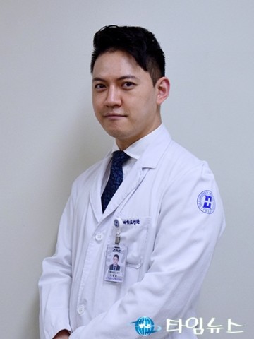 석상윤 대전을지대병원 정형외과 교수, 영국 대학병원 의사들에게 ‘양방향 척추 내시경’ 교육