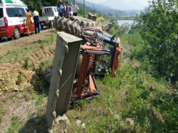 <기고> 영농철, 차량사고보다 위험한 농기계 안전사고 예방법
