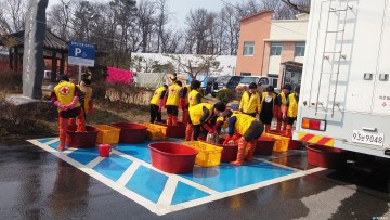 탄부면 적십자봉사회 대형 빨래 500kg 세탁봉사 진행