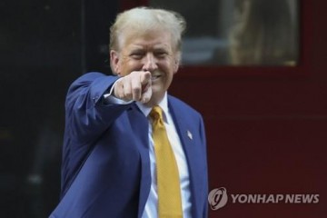 트럼프, 부통령 후보군 '실시간 오디션'…충성경쟁 범람 
