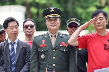 해병특검 "박정훈, 위법한 명령 받아"…항명죄 항소취하 시사