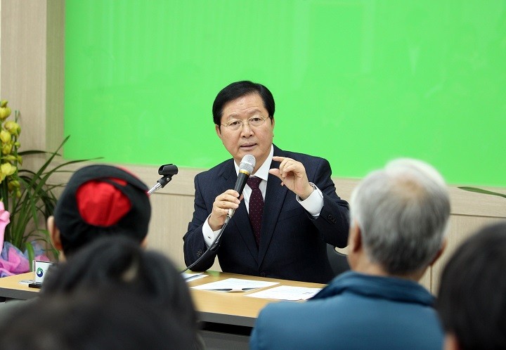 장종태 서구청장, ‘행복서구 100년의 약속...인(人)’ 주제로 연두방문 스타트!
