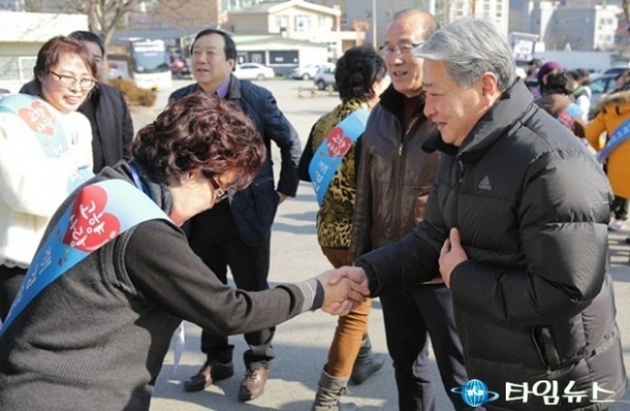 [사진]"재경삼척시민회 전통시장 장보기"