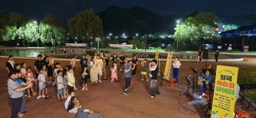 칠곡군, 칠곡문화관광재단, ‘일상에서 누리는 특별함’버스킹 공연 시작 