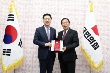 최민호 세종시장, 국회 방문…현안사업 국비반영 촉구