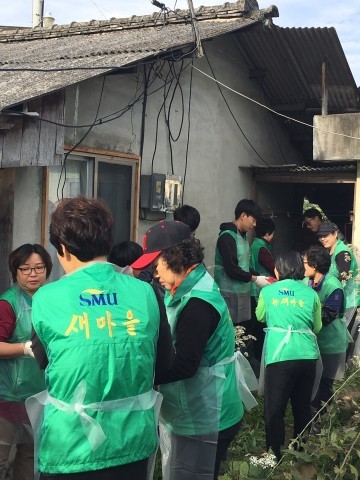 율량사천동 새마을남녀지도자 통합방위협의회 연탄봉사활동