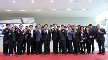 구미 디스플레이 산업 발전 로드맵 마련 벤치마킹 추진