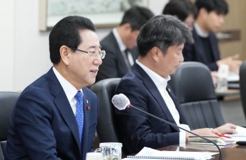 김영록 전남도지사 “무안공항 예산 추가 확보 조기 활성화해야"