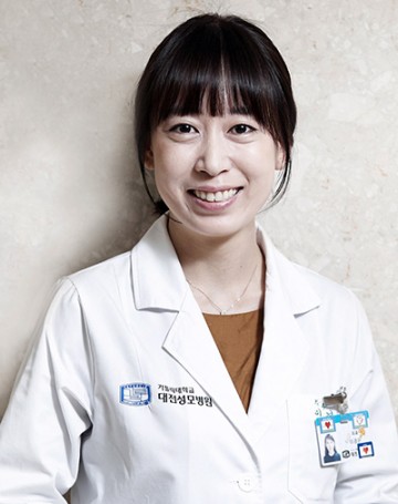 [건강칼럼] 장마철 칫솔관리법 5가지, 이것만 기억하세요!