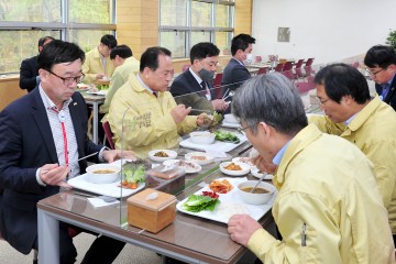 신품종 한돈 시식회로 나눈 따뜻한 이웃의 情